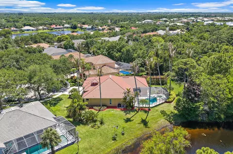 View/Area - 19189 Tamara Ln, Jupiter, FL 33458 photo 9 of 11