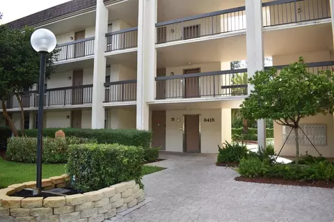 8415 Forest Hills Dr #305, Coral Springs, FL 33065