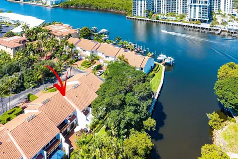 5560 N Ocean Blvd #A, Ocean Ridge, FL 33435