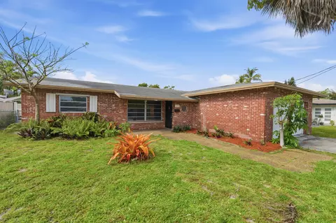 1772 NW 38th St, Oakland Park, FL 33309
