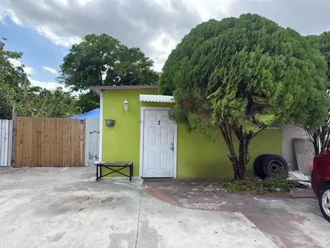 1320 SW 131st Pl, Miami, FL 33184