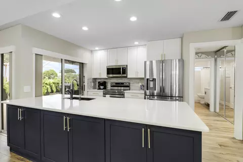 1228 NW Sun Ter #D, Port Saint Lucie, FL 34986
