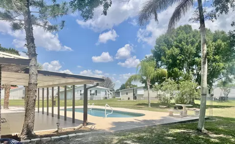 Exterior - 3856 SW 11th Ave, Okeechobee, FL 34974 photo 4 of 8