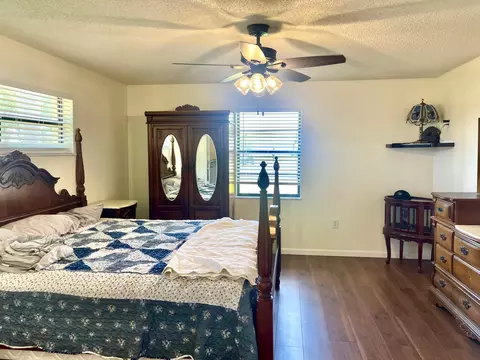 Bedroom - 3856 SW 11th Ave, Okeechobee, FL 34974 photo 3 of 6