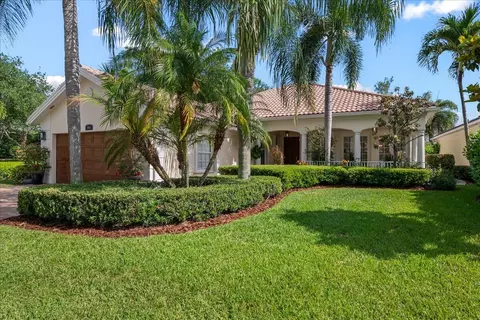 8465 Belize Pl, Wellington, FL 33414