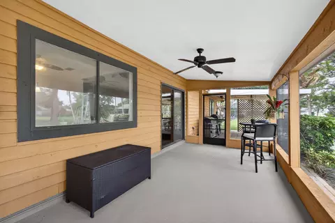 Exterior - 5589 SE Paramount Dr, Stuart, FL 34997 photo 5 of 16