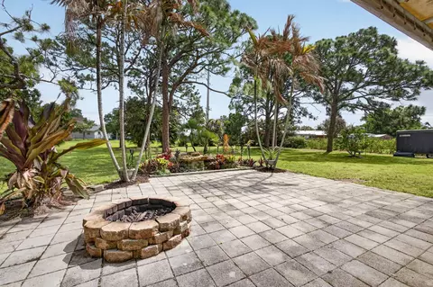 Exterior - 5589 SE Paramount Dr, Stuart, FL 34997 photo 9 of 16