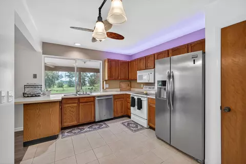 Kitchen - 5589 SE Paramount Dr, Stuart, FL 34997 photo 1 of 4