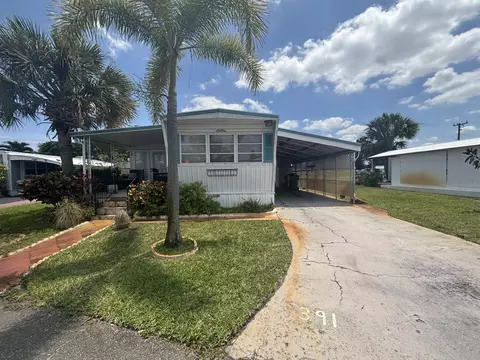 586 NE 47th St, Lighthouse Point, FL 33064