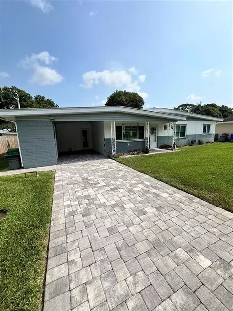 1950 Cortez Blvd, Fort Pierce, FL 34982