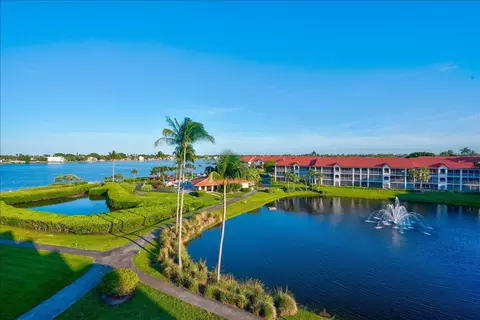 7030 Half Moon Cir #515, Hypoluxo, FL 33462