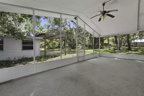 Exterior - 536 SE 16th Ave, Okeechobee, FL 34974 photo 7 of 9