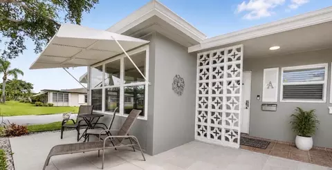 920 South Dr #A, Delray Beach, FL 33445