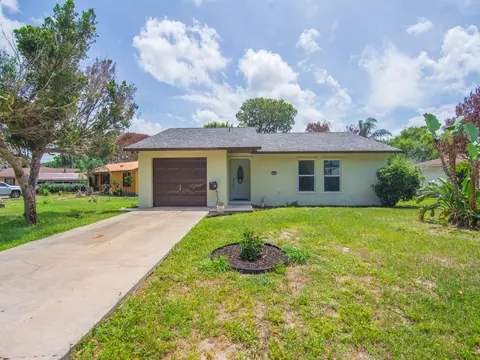 4065 46th Ln, Vero Beach, FL 32967