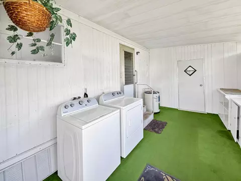 143 SEasy St, Stuart, FL 34994 photo 5