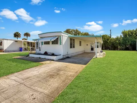 143 SEasy St, Stuart, FL 34994 photo 3