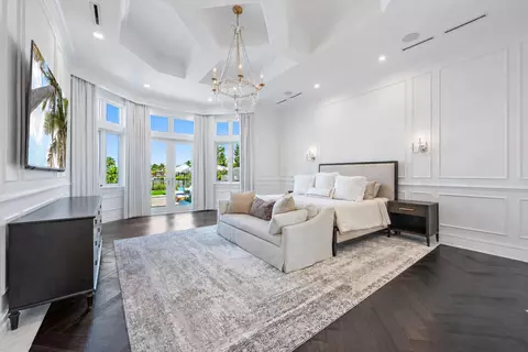 Bedroom - 386 Eagle Dr, Jupiter, FL 33477 photo 1 of 3