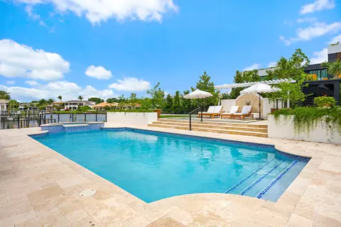 Exterior - 386 Eagle Dr, Jupiter, FL 33477 photo 10 of 12