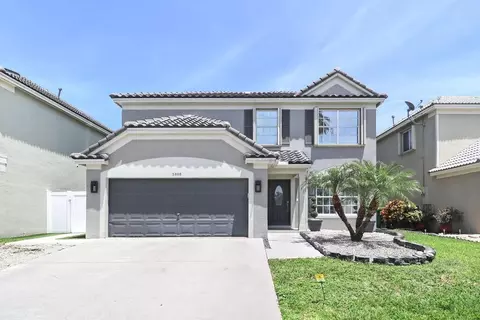 5808 N Plum Bay Pkwy, Tamarac, FL 33321