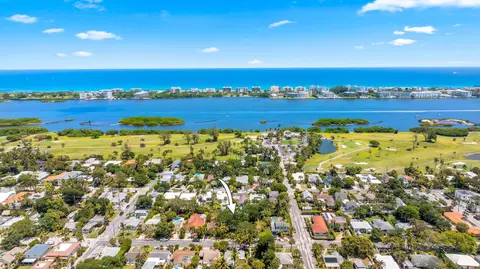 706 N Palmway, B, FL 33460