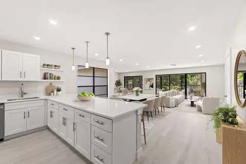 7 E Stratford Dr E #B, Boynton Beach, FL 33436