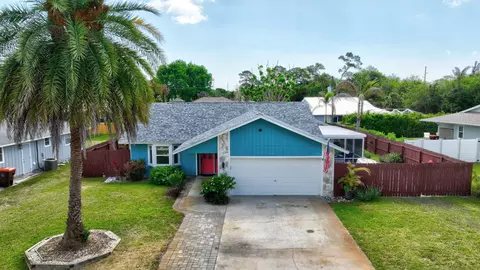 150 9th Ct, Vero Beach, FL 32962
