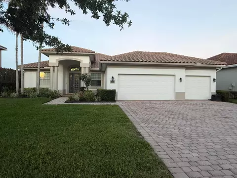5887 SW Longspur Ln, Palm City, FL 34990