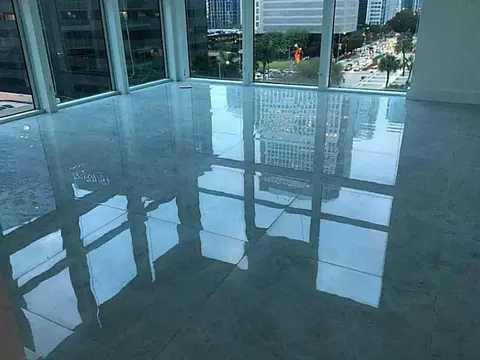 951 Brickell Ave #701, Miami, FL 33131