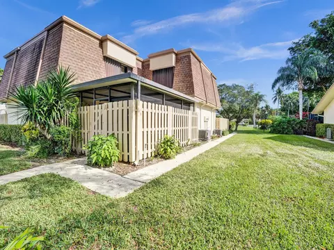 865 NW 29th Ave #A, Delray Beach, FL 33445