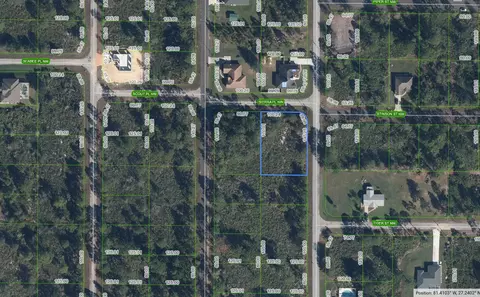 1067 Mustang Ave NW, Lake Placid, FL 33852