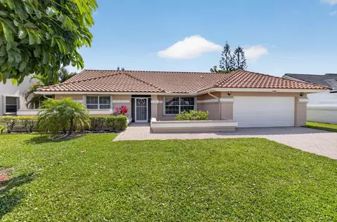 9720 Majestic Way, Boynton Beach, FL 33437