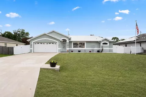 2958 SW Fluvia St, Port Saint Lucie, FL 34953