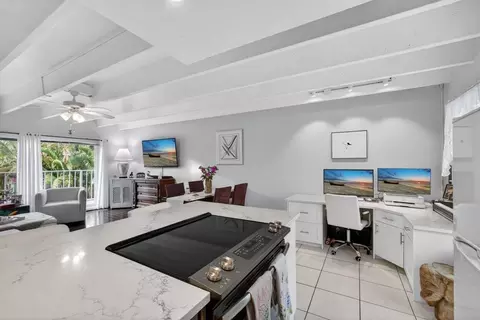 4001 S Ocean Blvd #218, South Palm Beach, FL 33480