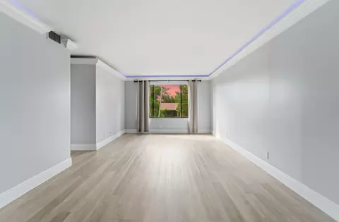 11477 NW 39th Ct #203-1, Coral Springs, FL 33065