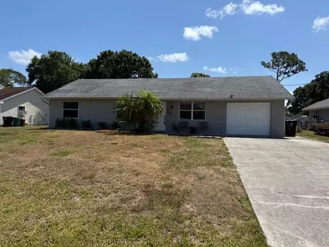 1951 SW Agnes St, Port Saint Lucie, FL 34953