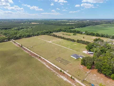 3725 172nd St, Wellborn, FL 32094