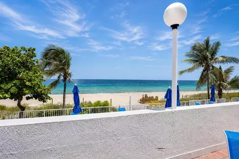 4250 Galt Ocean Dr #9G, Fort Lauderdale, FL 33308