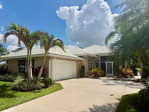 413 SW Fairway Lndg, Port Saint Lucie, FL 34986