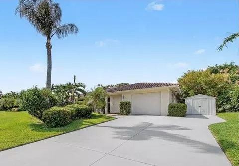 1840 Crafton Rd, Juno Beach, FL 33408