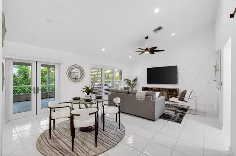 1615 Satin Leaf Ct, Delray Beach, FL 33445