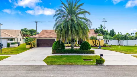 22071 Martella Ave, Boca Raton, FL 33433