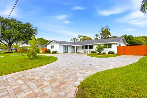 1212 Concord Ave, West Palm Beach, FL 33417