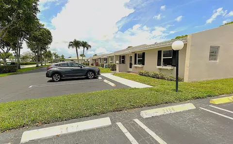 2431 Del Aire Blvd #115-D, Delray Beach, FL 33445