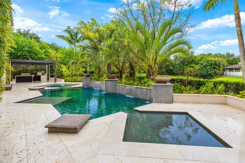9460 Spiderlilly Ct, Parkland, FL 33076