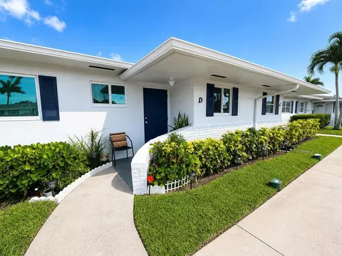 2716 Emory Dr E #D, West Palm Beach, FL 33415