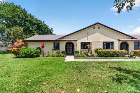 23377 Barlake Dr, Boca Raton, FL 33433