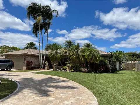 11431 NW 18th Mnr, Coral Springs, FL 33071