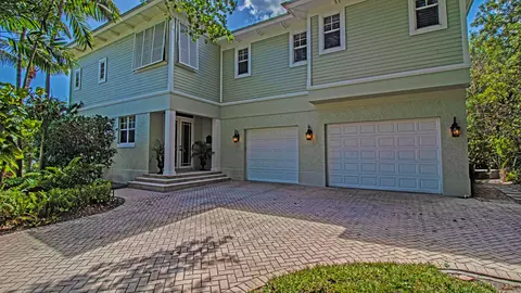 Exterior - 5592 SE Reef Way, Stuart, FL 34997 photo 2 of 10