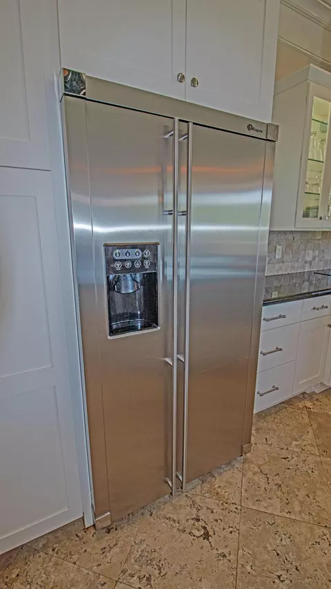 Kitchen - 5592 SE Reef Way, Stuart, FL 34997 photo 3 of 3