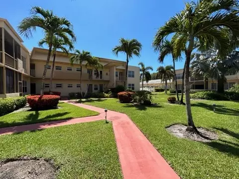 1250 Atlantic Shores Blvd #105, Hallandale Beach, FL 33009